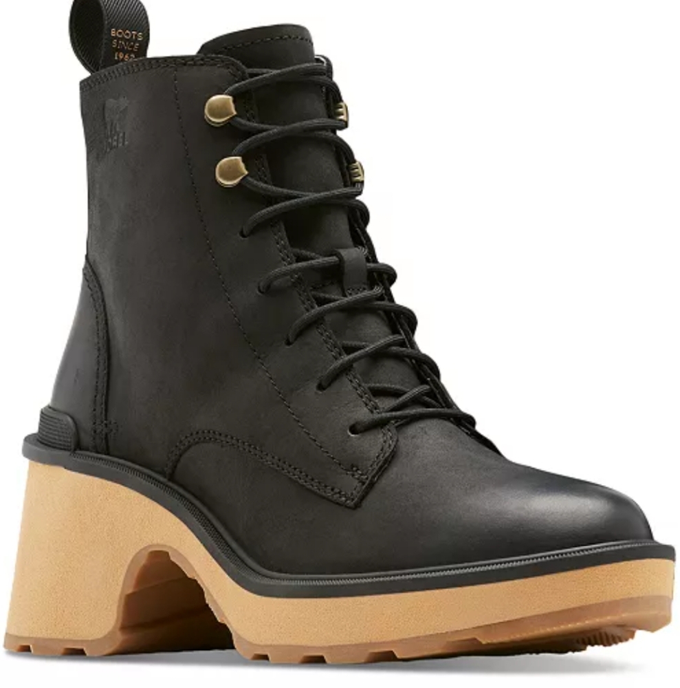 Sorel Women's Hi-Line Heel Lace Boots Waterproof...Size 9.5